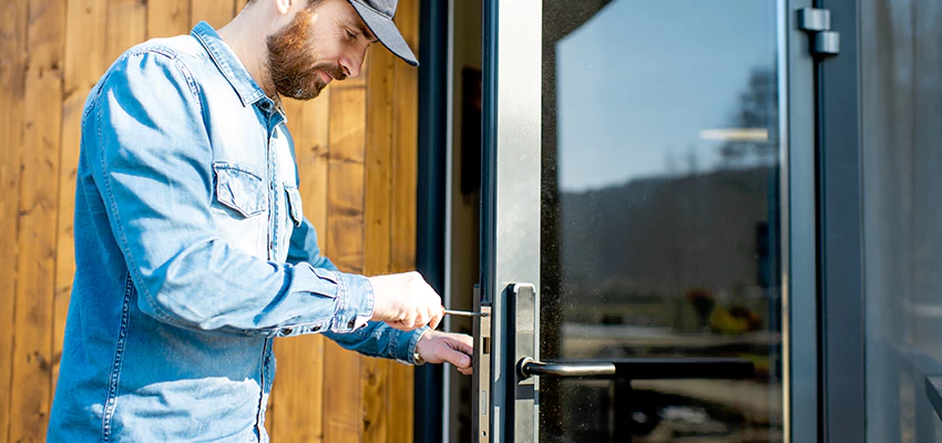 Frameless Glass Storefront Door Locks Replacement in Pittsburg, CA